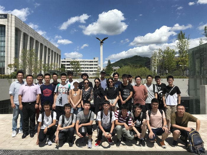 9159金沙游戏场-延世大学合照，延世大学会议中心-2018_副本.jpg